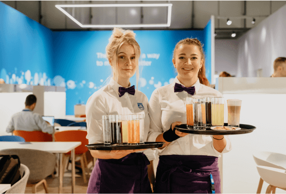 24 - 2 - Buchen Sie jetzt Servicepersonal bei ucm.agency