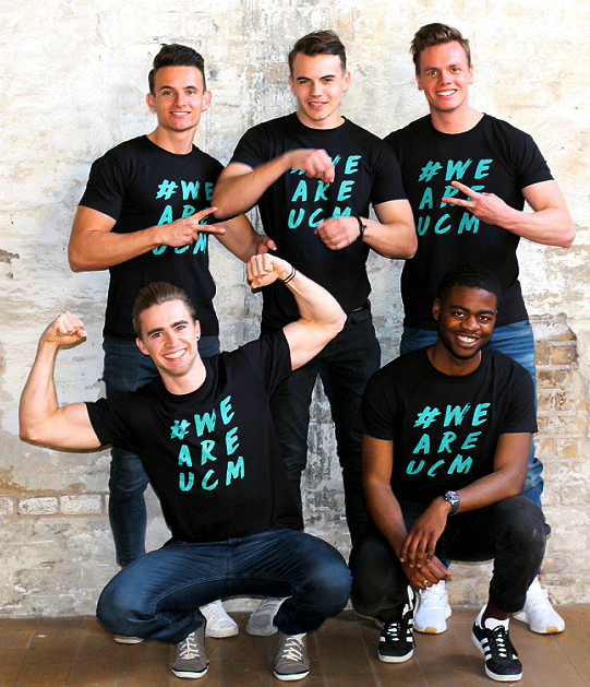 Aufbauhelfer von ucm.agency unterstützen Sie beim sorgfältigen Aufbau von Messeständen und Absperrtechnik auf Events1 Aufbauhelfer von ucm.agency unterstützen Sie beim sorgfältigen Aufbau von Messeständen und Absperrtechnik auf Events